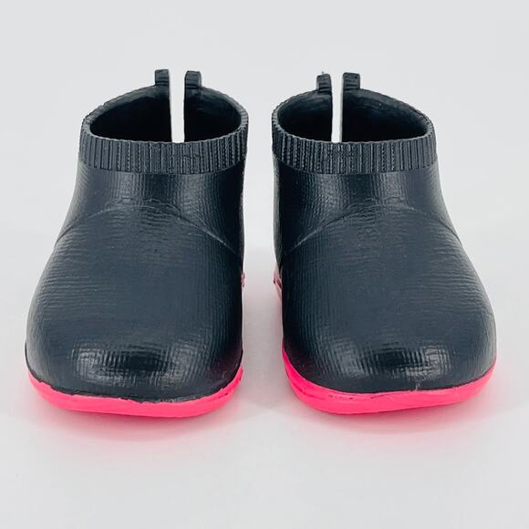 OG Black Short Ankle Height Rubber Booties Hot Pink Soles for 18 Inch Dolls GUC - Picture 3 of 14